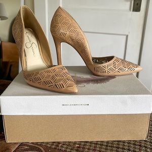 Jessica Simpson Leather Pumps